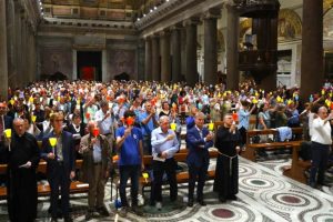 Le associazioni cattoliche: «In preghiera insieme per il cessate il fuoco