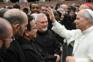 Il Papa ai presbiteri di Roma: Ravvivare le parrocchie lavorando insieme e stando vicini ai giovani